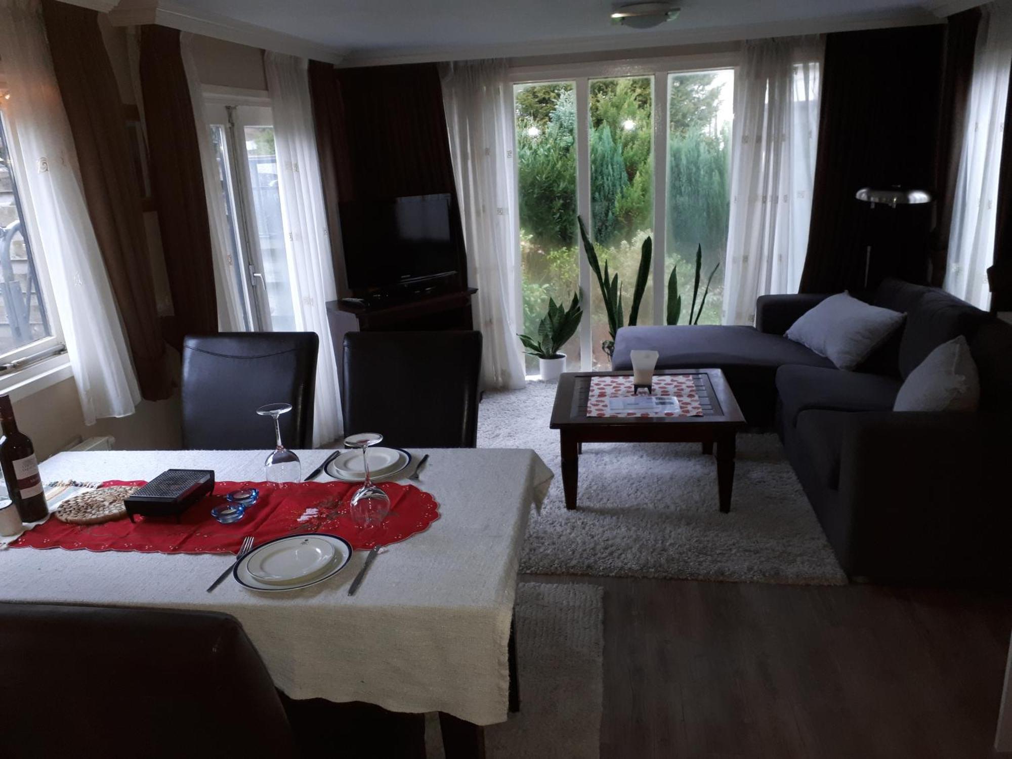 Chalet Op De Veluwe Putten Eksteriør billede